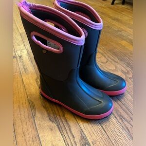Girls size 4 bog boots